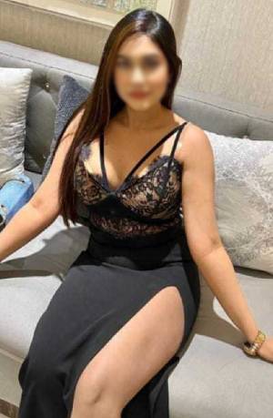 Girlfriend Experience Escorts in Kochi